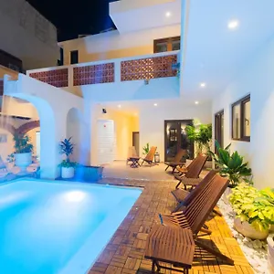 Pensión Casa Victoria Malecon - Adults Only, Puerto Vallarta